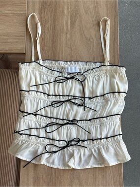 ISALIS Bow Tank